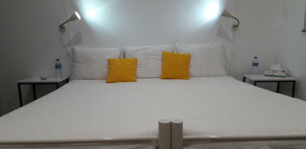 Mocho Guesthouse São Mamede Buitenkant foto